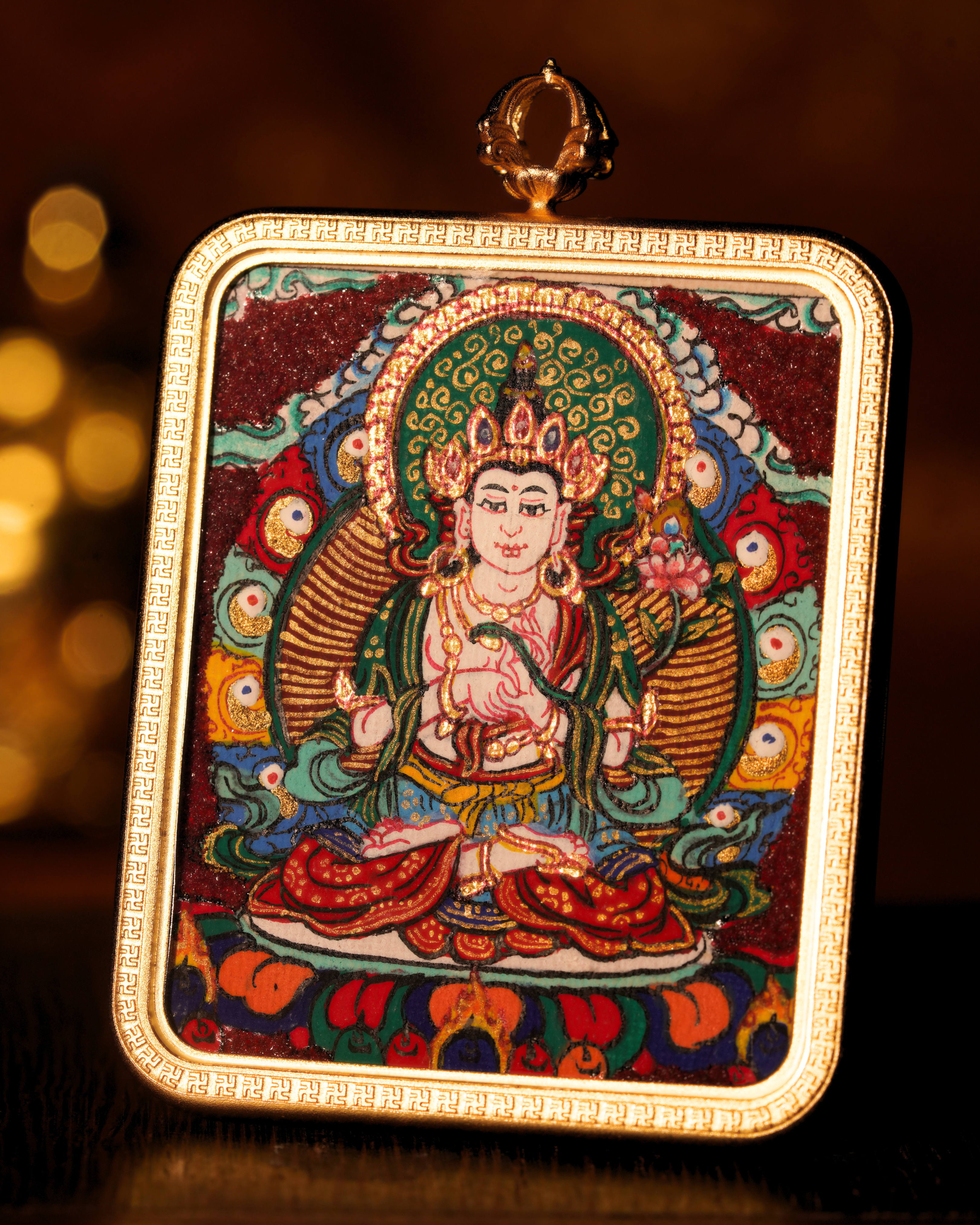 Mahāsthāmaprāpta Pendant — Cinnabar Jewel Edition